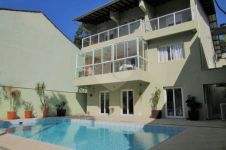 Casa à venda com 4 suítes em Alto da Boa Vista, São Paulo, SP