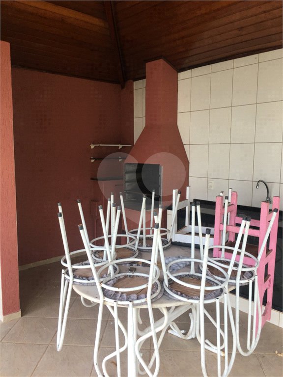 Sobrado à venda com 4 quartos, sendo 1 suíte, em Vila Rubens, Indaiatuba, SP