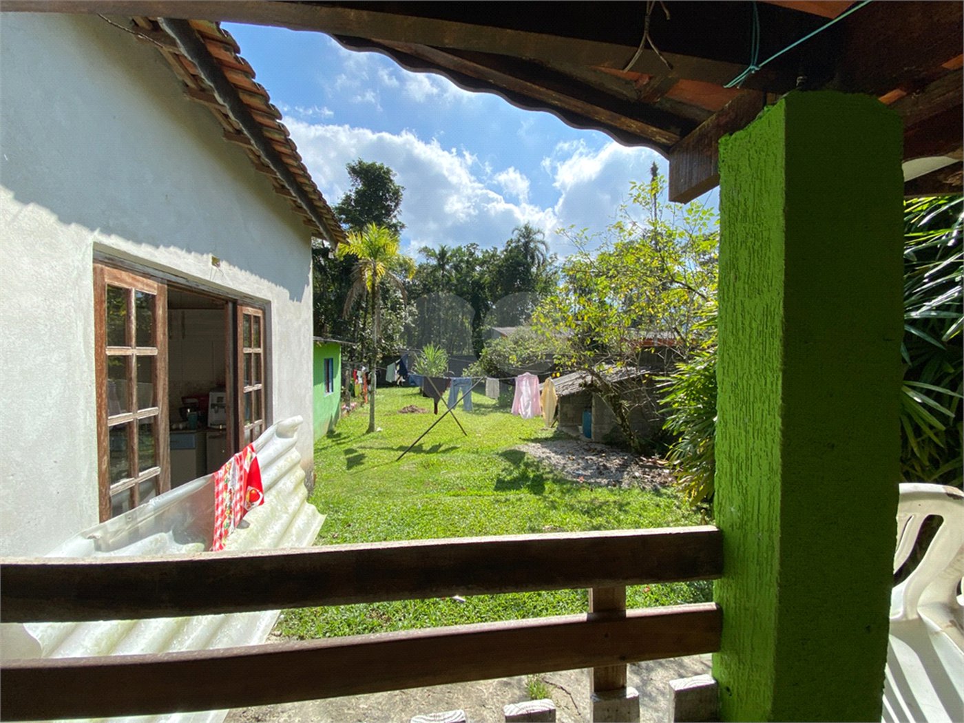 Casa à venda com 5 quartos, sendo 1 suíte,  em Boraceia, Bertioga, SP
