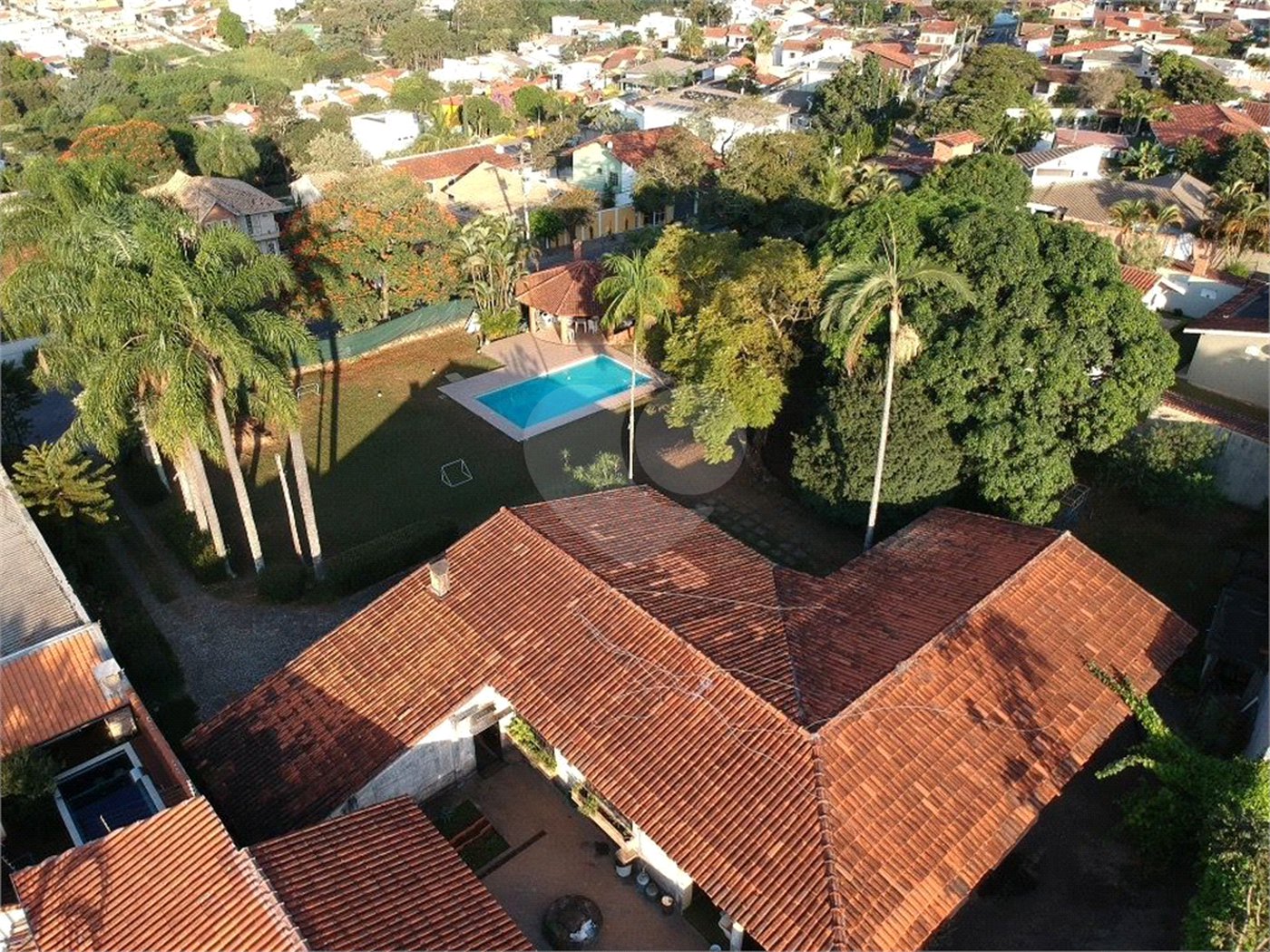 Casa Térrea à venda com 4 quartos, sendo 2 suítes, em Jardim Paulista, Atibaia, SP