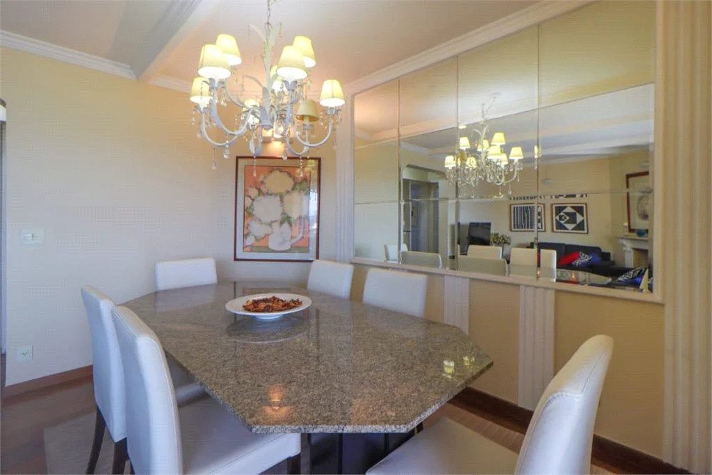 Apartamento à venda com 4 quartos, sendo 2 suítes,  em Fazenda Morumbi, São Paulo, SP