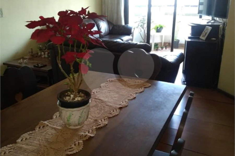 Apartamento à venda com 3 quartos, sendo 1 suíte, em Santa Teresinha, São Paulo, SP