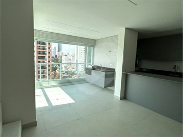 Apartamento à venda ou para alugar com 2 suítes em Tatuapé, São Paulo, SP