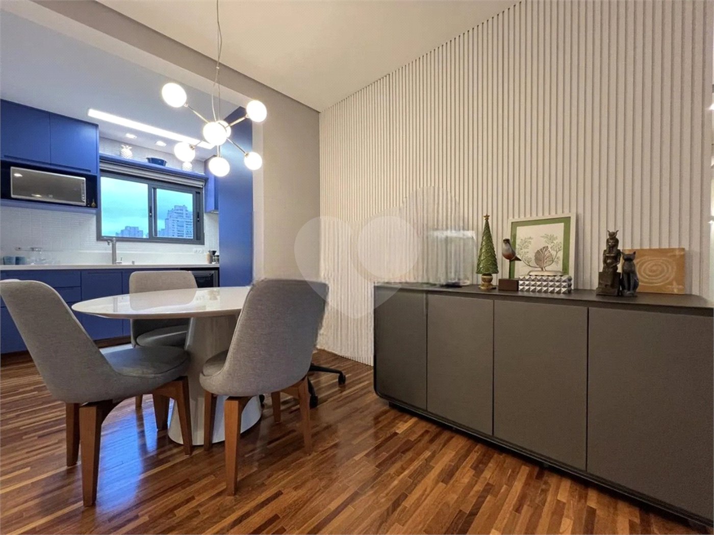 Apartamento à venda com 2 suítes em Vila Romana, São Paulo, SP