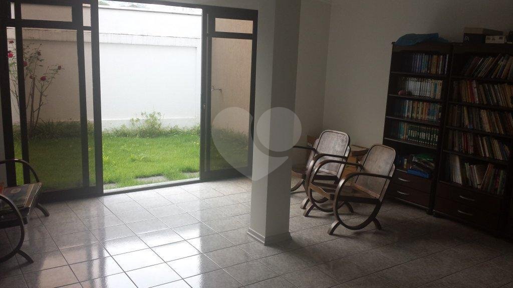 Casa à venda com 3 suítes em Jardim Franca, São Paulo, SP