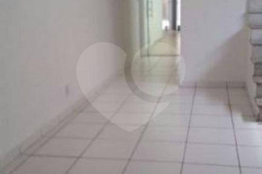 Sobrado à venda com 4 quartos, sendo 1 suíte, em Mandaqui, São Paulo, SP