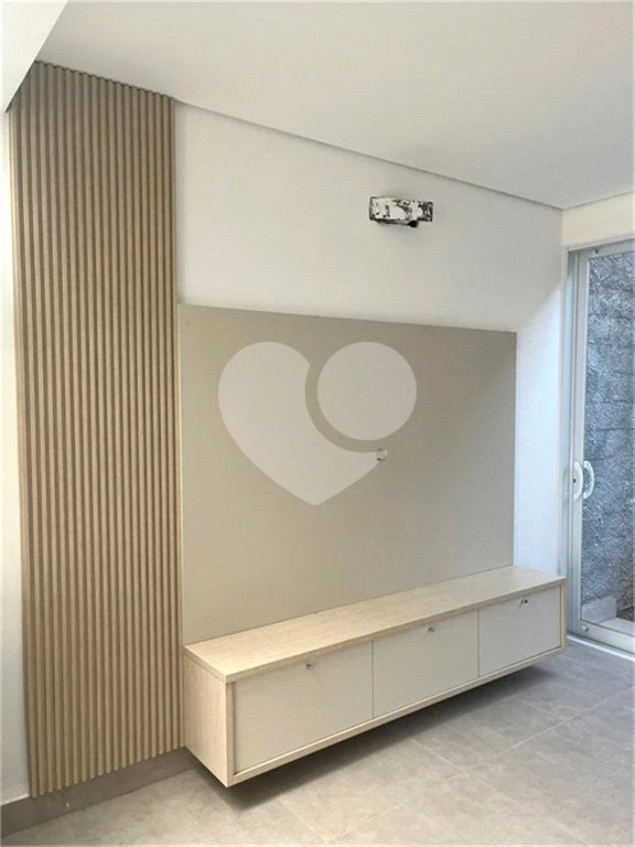 Casa à venda com 3 suítes no condomínio Quinta das Parreiras, Valinhos - SP