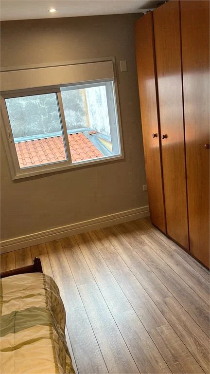 Sobrado à venda com 3 quartos, sendo 1 suíte, em Jardim Vazani, São Paulo, SP