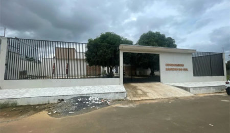 Casa para alugar com 2 quartos, sendo 1 suíte,  no condomínio Rancho do Sul, Balsas - MA
