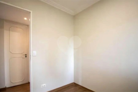 Apartamento à venda com 3 quartos, sendo 1 suíte, em Jardim Ampliação, São Paulo, SP