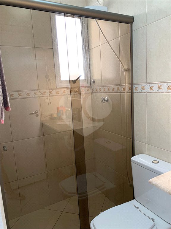 Casa à venda com 3 quartos, sendo 2 suítes,  no condomínio Residencial Jardins, São Bernardo do Campo - SP
