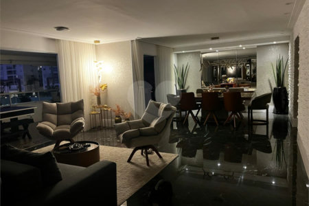 Apartamento à venda com 3 suítes no Centro, São Bernardo do Campo, SP