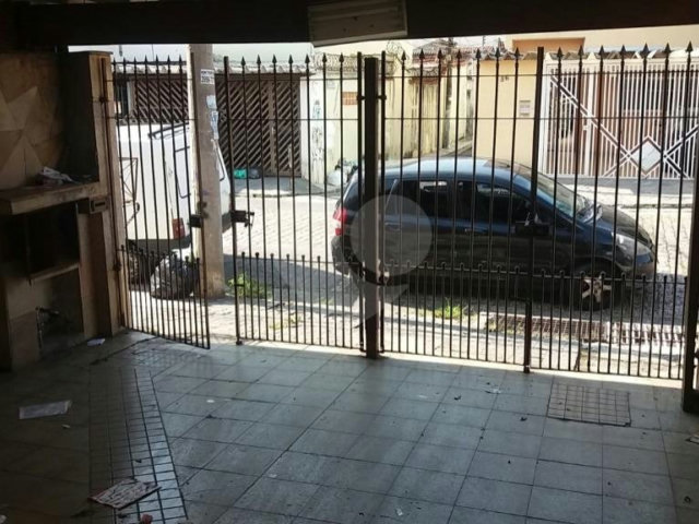 Sobrado à venda com 3 quartos, sendo 1 suíte, em Tremembé, São Paulo, SP