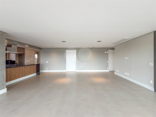 Apartamento à venda com 4 quartos, sendo 2 suítes,  em Brooklin, São Paulo, SP