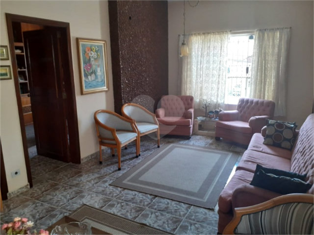 Sobrado à venda com 4 quartos, sendo 1 suíte,  em Jardim São Paulo(zona Norte), São Paulo, SP