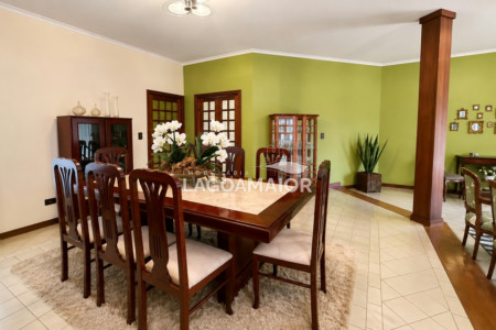 Casa à venda com 3 quartos, sendo 1 suíte, em Santos Dumont, Três Lagoas, MS