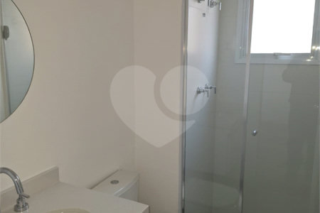 Apartamento à venda com 3 suítes em Vila Anastácio, São Paulo, SP