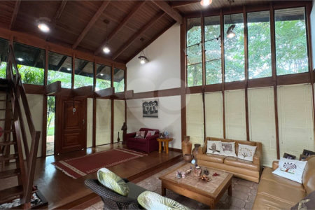 Casa à venda com 4 quartos, sendo 2 suítes,  no condomínio Vivendas do Lago, Sorocaba - SP