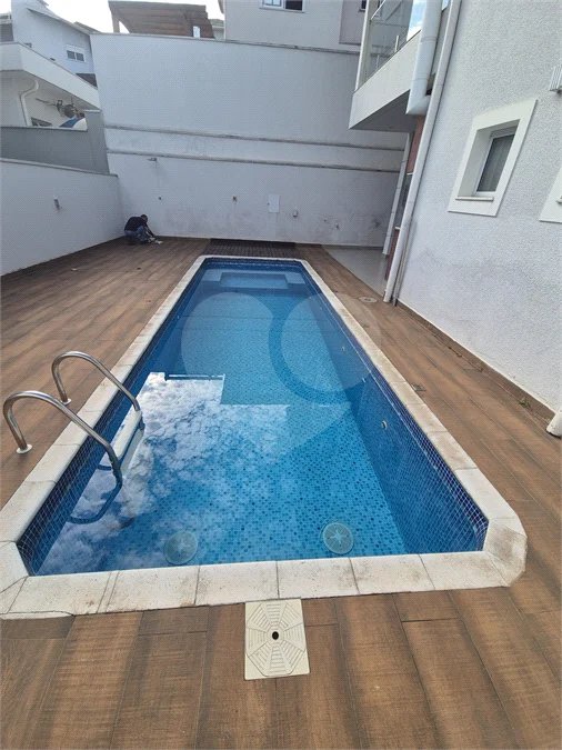 Belíssima Residência de 267 m² com Lazer Privativo no Condomínio Terras do Oriente – Valinhos