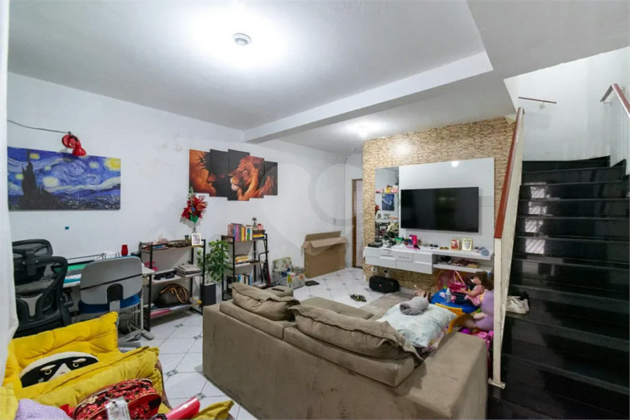 Casa à venda com 177m², 3 quartos e 2 vagas