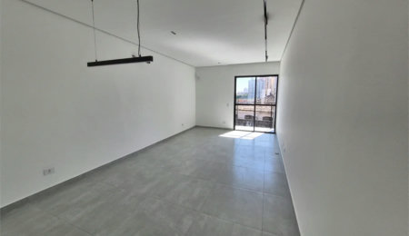 Sobrado à venda com 3 quartos, sendo 1 suíte,  em Cidade dos Bandeirantes, São Paulo, SP