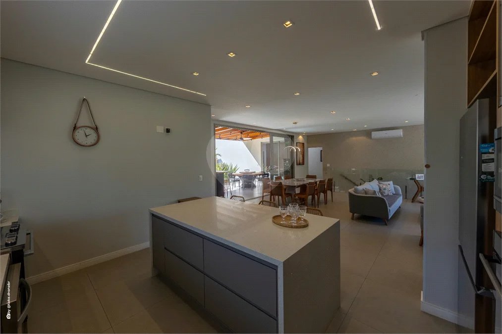 Casa à venda no condomínio Vinhas da Vista Alegre - Lado Sede, Vinhedo - SP