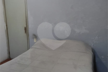 Casa à venda com 3 quartos em Campo Grande, Rio de Janeiro, RJ