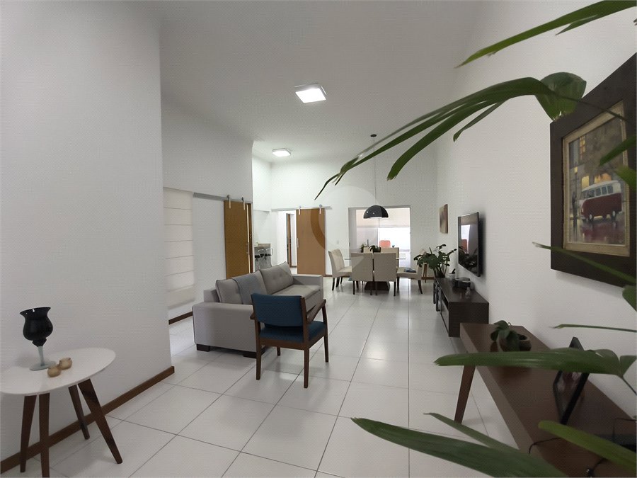 Casa à venda com 3 quartos, sendo 1 suíte,  no condomínio Ibiti Royal Park, Sorocaba - SP