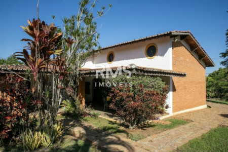 Chácara à venda com 4 quartos, sendo 1 suíte,  em Colinas do Mosteiro de Itaici, Indaiatuba, SP