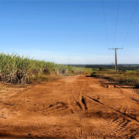 Fazenda em Ribeirão Bonito