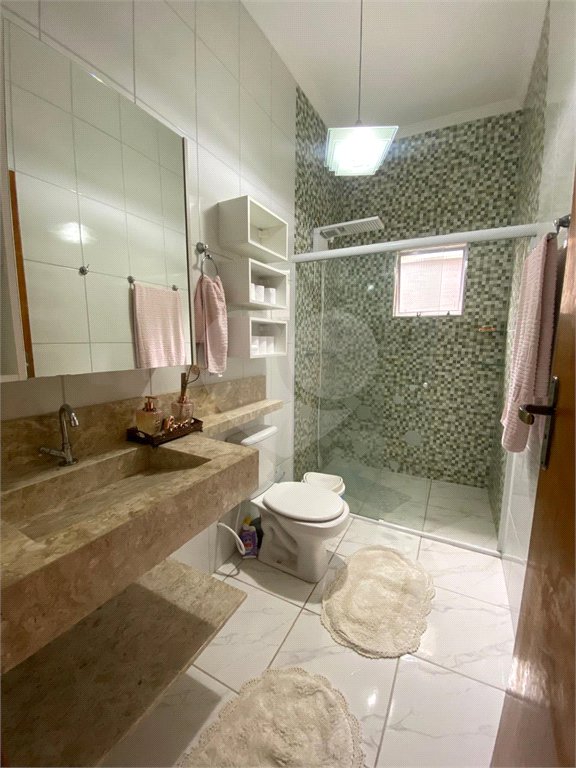 Casa à venda com 3 quartos, sendo 1 suíte, em Residencial Parque Laguna, Salto, SP