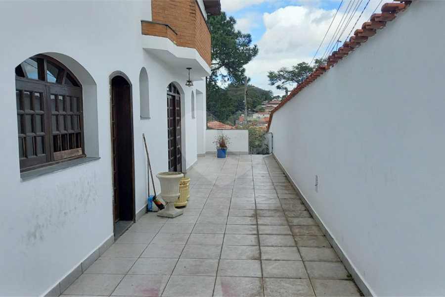 Sobrado à venda com 3 quartos, sendo 1 suíte, em Horto, São Paulo, SP