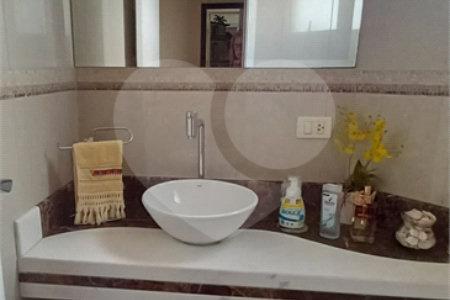 Apartamento à venda com 3 quartos, sendo 1 suíte,  em Água Fria, São Paulo, SP