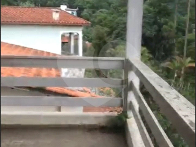 Casa em condomínio à venda ou para alugar com 4 quartos, sendo 1 suíte,  em Tremembé, São Paulo, SP