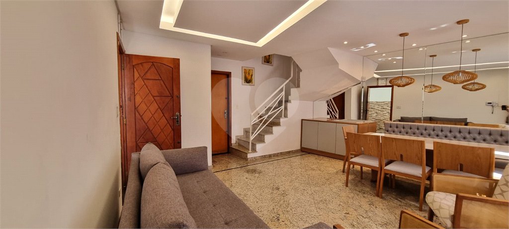 Sobrado à venda com 3 quartos, sendo 1 suíte, em Santa Teresinha, São Paulo, SP