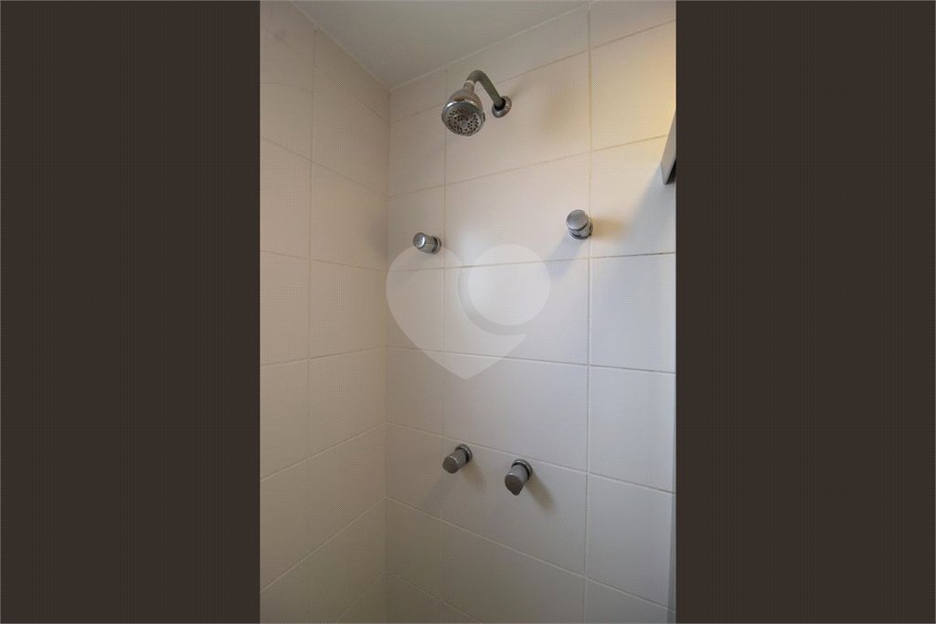 Apartamento à venda com 3 quartos, sendo 1 suíte,  em Vila Olímpia, São Paulo, SP