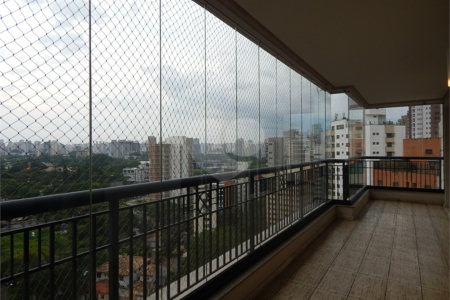 Apartamento à venda com 4 suítes em Moema, São Paulo, SP