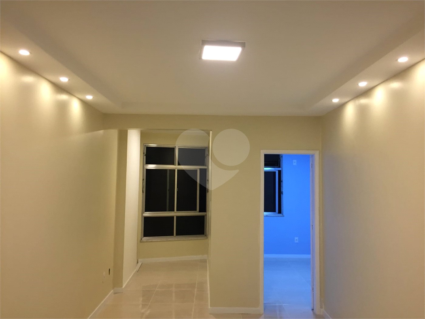 Apartamento à venda com 2 quartos no Centro, Rio de Janeiro, RJ