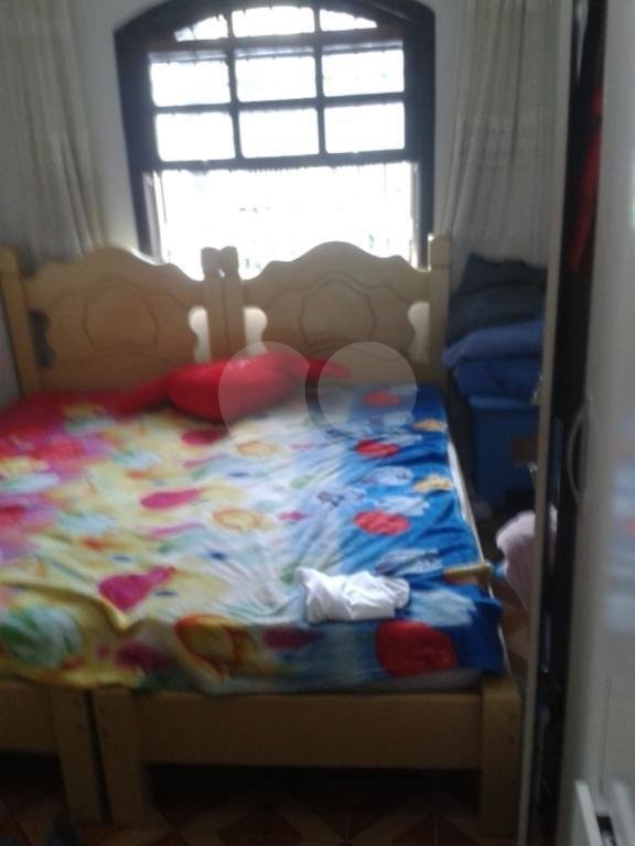 Sobrado à venda com 2 quartos em Tremembé, São Paulo, SP