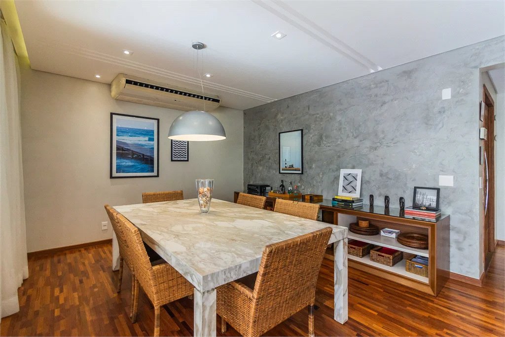 Apartamento à venda com 3 suítes em Vila Cordeiro, São Paulo, SP
