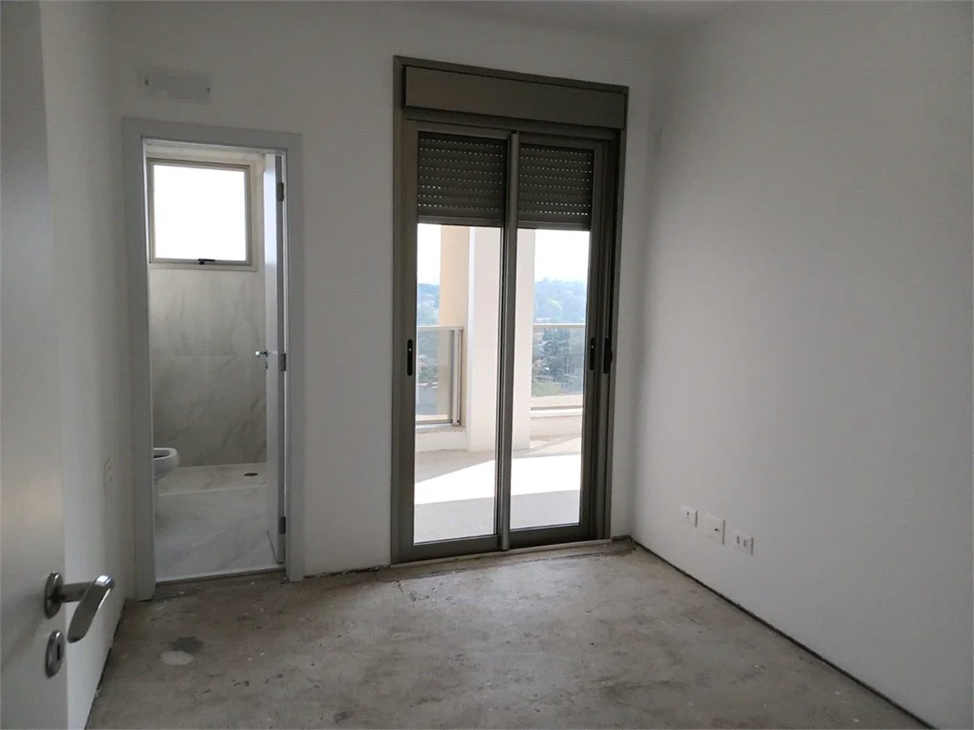 Apartamento à venda com 4 suítes em Real Parque, São Paulo, SP