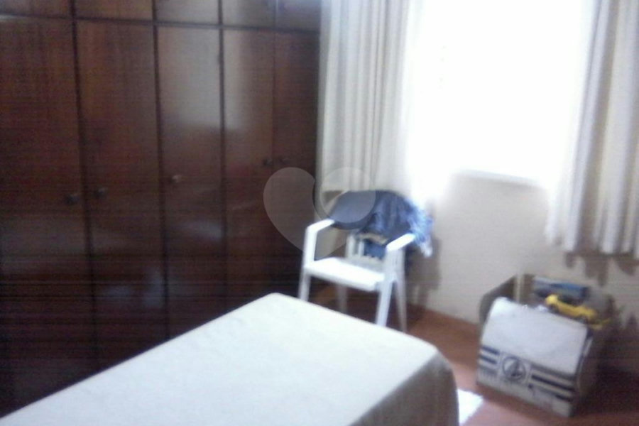 Sobrado à venda com 2 quartos em Horto, São Paulo, SP