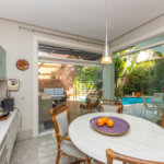 Casa de Vila à venda com 4 quartos, sendo 2 suítes, em Alto da Boa Vista, São Paulo, SP