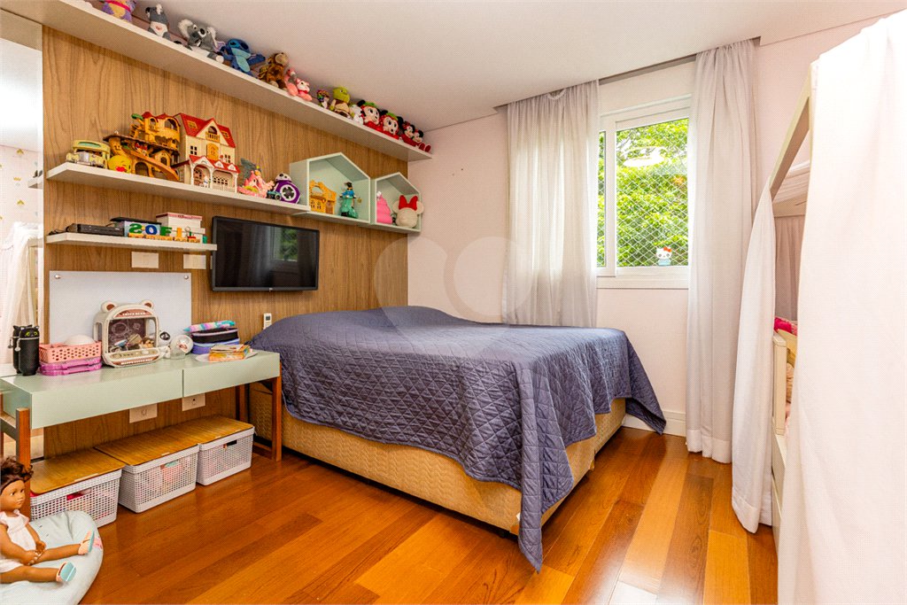 Casa à venda com 4 suítes no condomínio Roma, São Paulo - SP