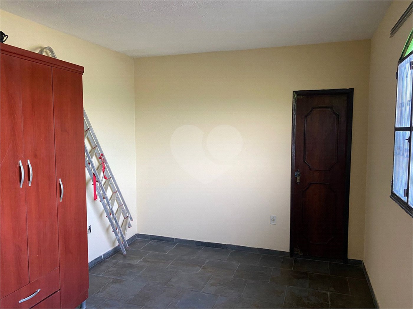 Casa à venda com 2 quartos, sendo 1 suíte, em Campo Grande, Rio de Janeiro, RJ