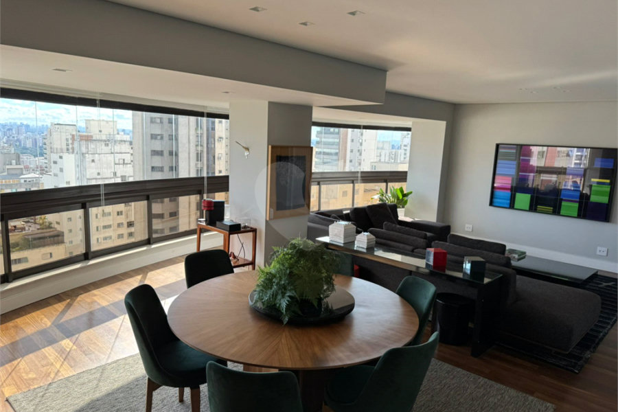 Apartamento à venda com 4 suítes em Paraíso, São Paulo, SP