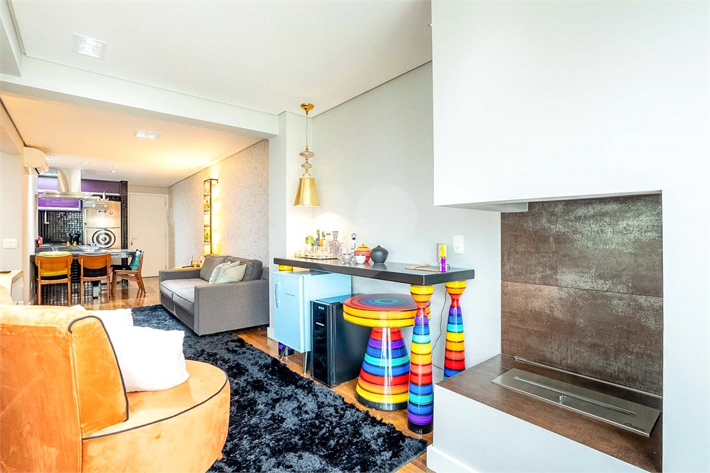 Apartamento à venda ou para alugar com 2 quartos, sendo 1 suíte, em Vila Olímpia, São Paulo, SP