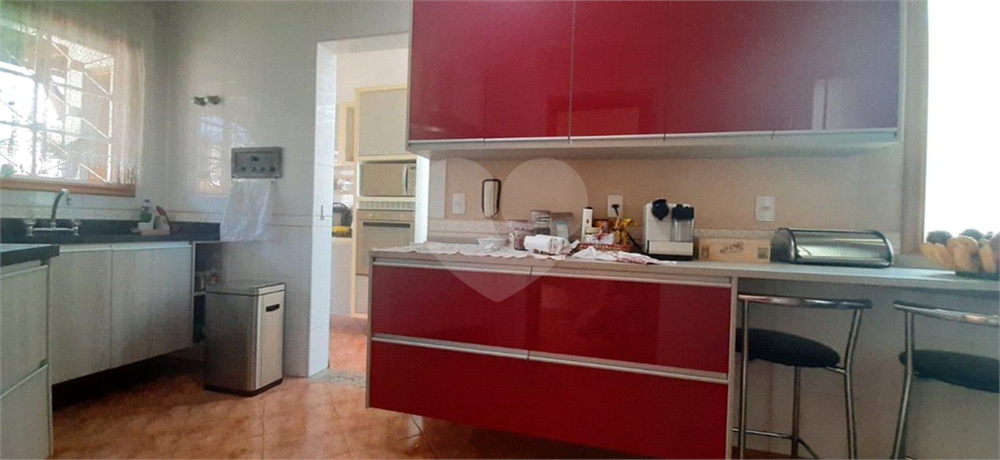 Casa à venda com 4 quartos, sendo 2 suítes,  em Jardim Paraíso, São Paulo, SP