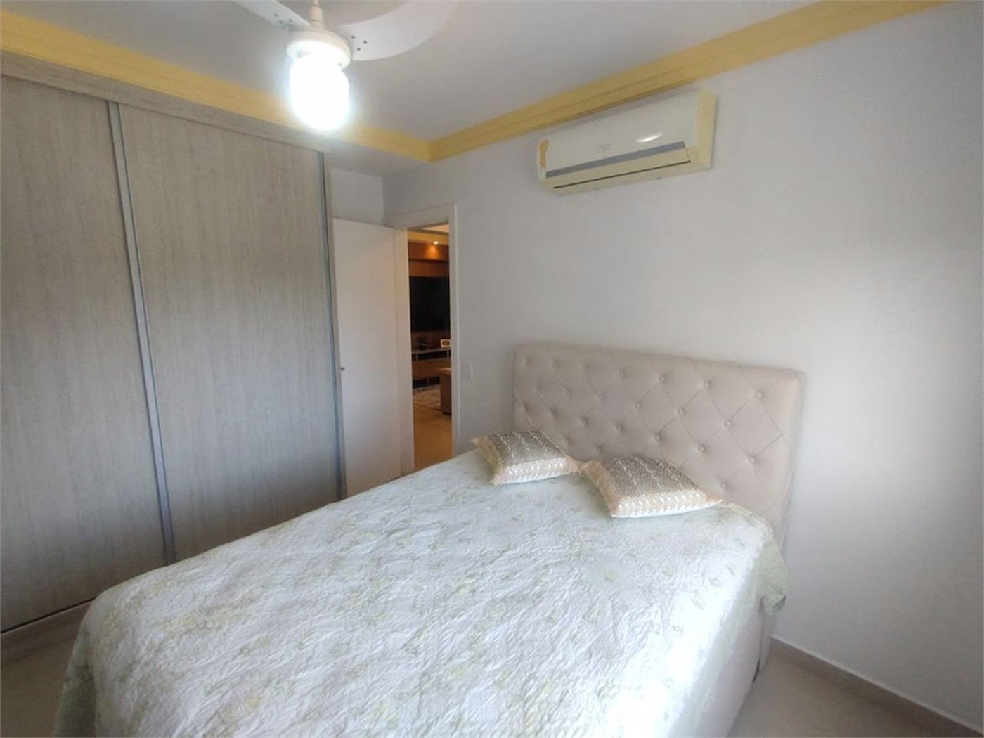 Apartamento à venda, 93 m² por R$ 890.000,00 - Jardim Astúrias - Guarujá/SP