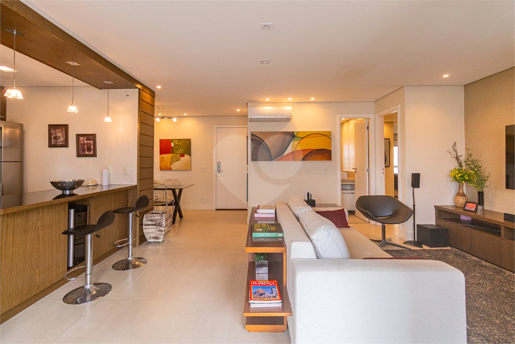 Apartamento à venda com 1 suíte em Campo Belo, São Paulo, SP